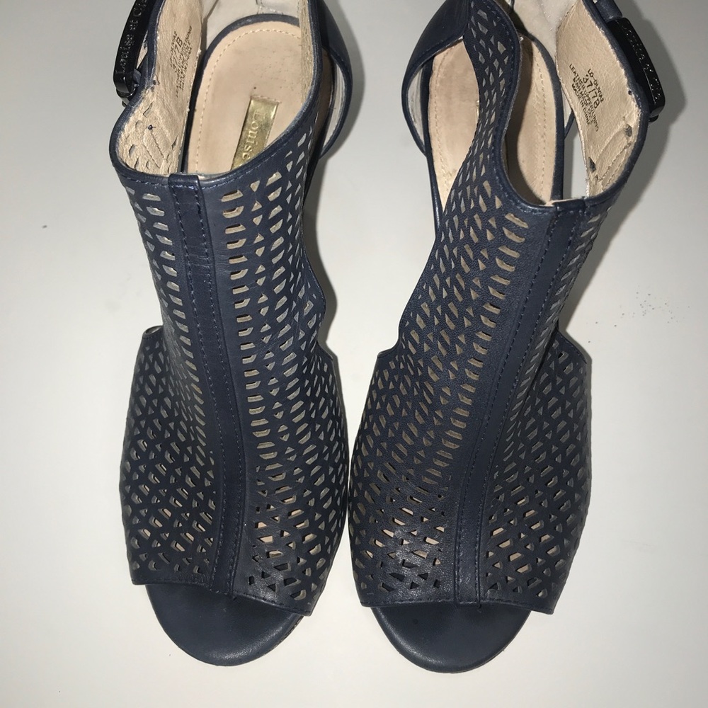 Louise et Cie Women’s Lo Olivia2 Blue Leather Cutout Pump, 37/7B